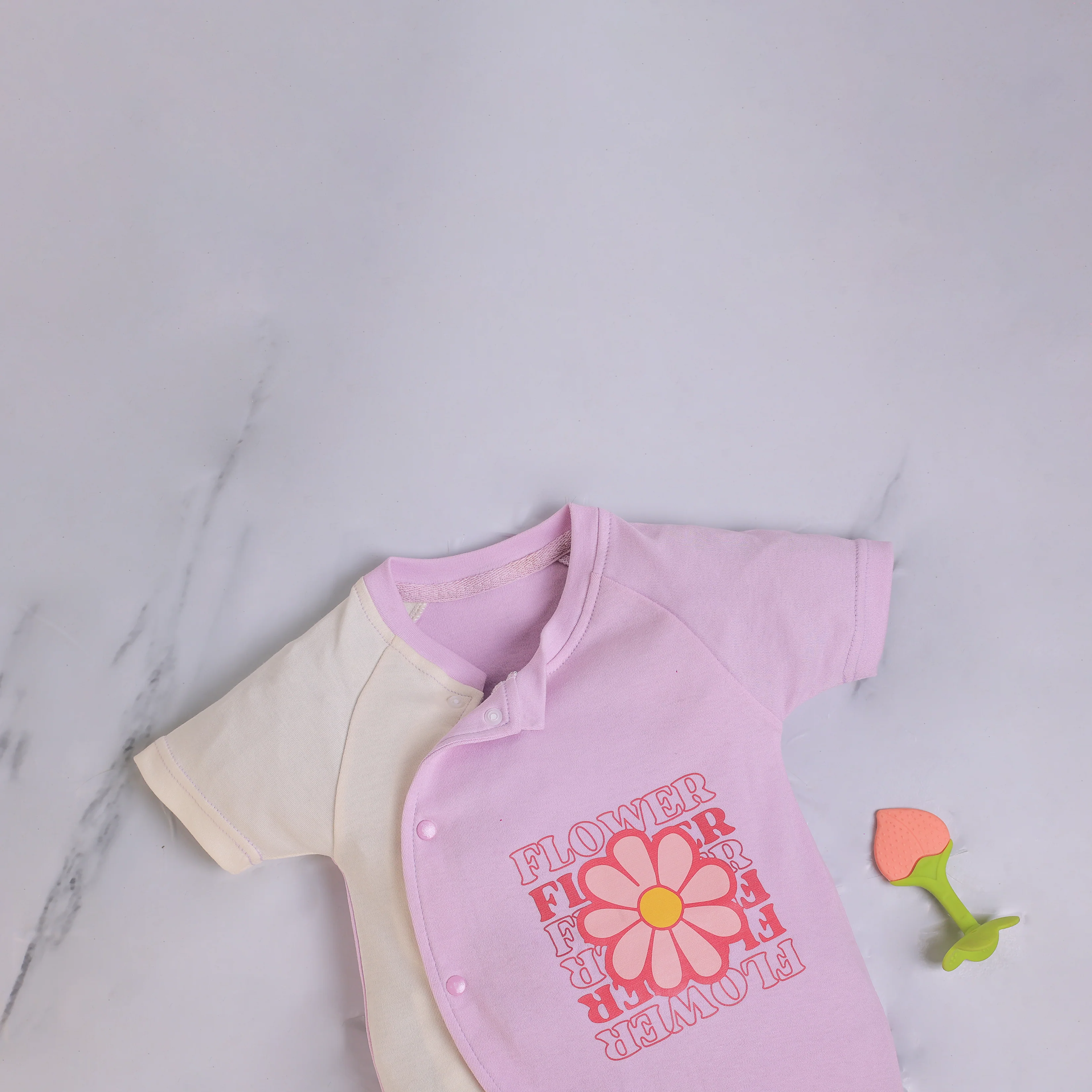 Flower Pattern Raglan Sleeve Romper - Image 3