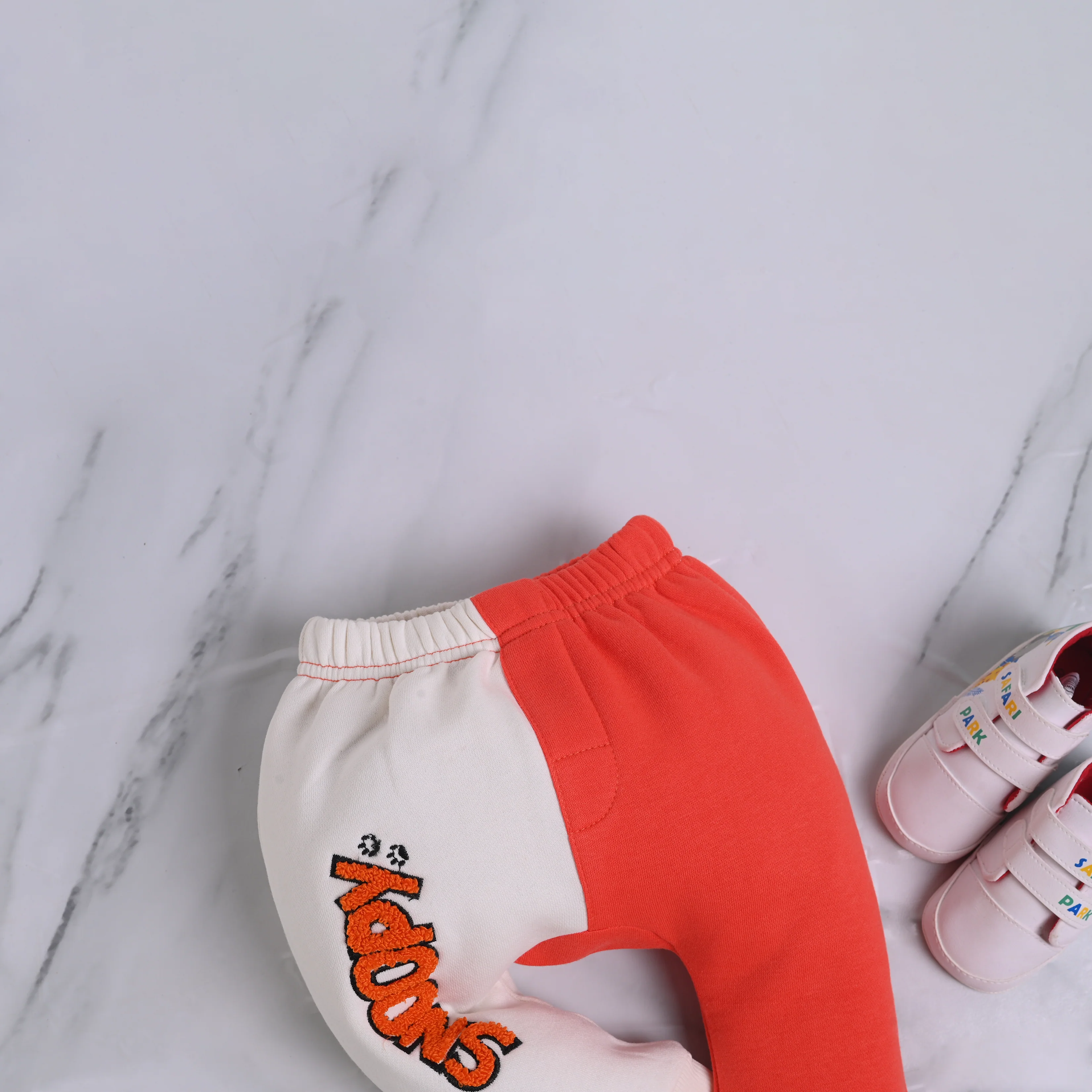 Snoopy Towel Emroidery Fleece Pajama - Image 3